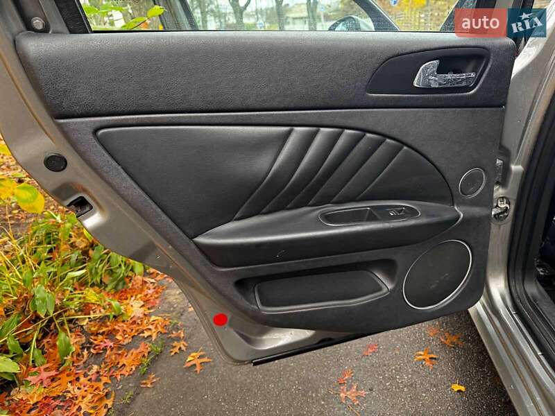 Универсал Alfa Romeo 159 2006 в Киеве