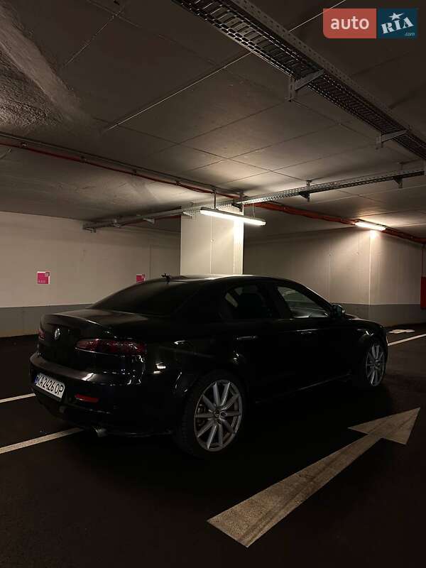 Седан Alfa Romeo 159 2007 в Києві