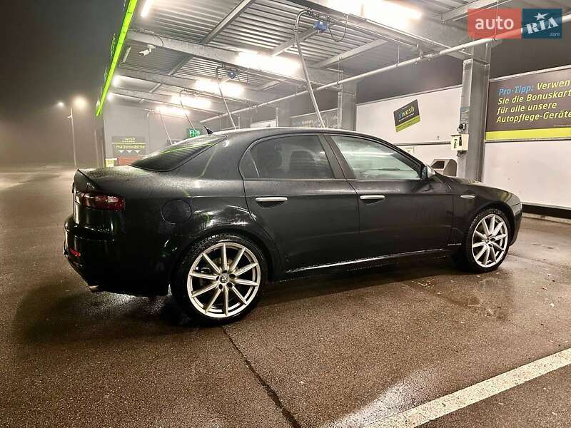 Седан Alfa Romeo 159 2007 в Києві
