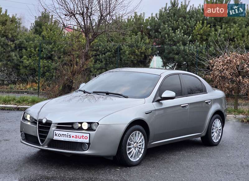 Седан Alfa Romeo 159 2006 в Хмельницькому