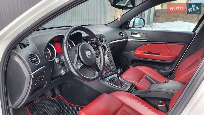 Седан Alfa Romeo 159 2011 в Сарнах фото 10 Седан Alfa Romeo 159 2011 в Сарнах