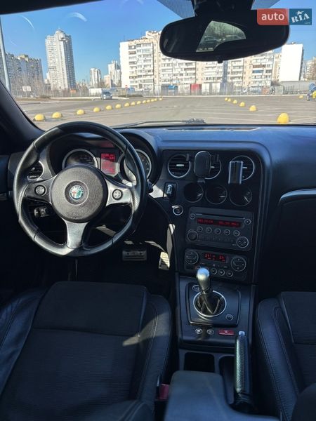 Седан Alfa Romeo 159 2011 в Киеве