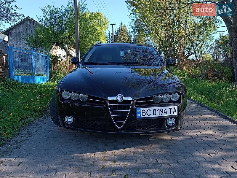 Alfa Romeo 159