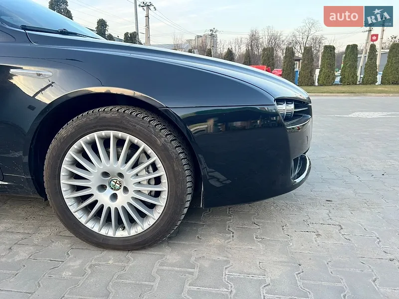 Alfa Romeo 159