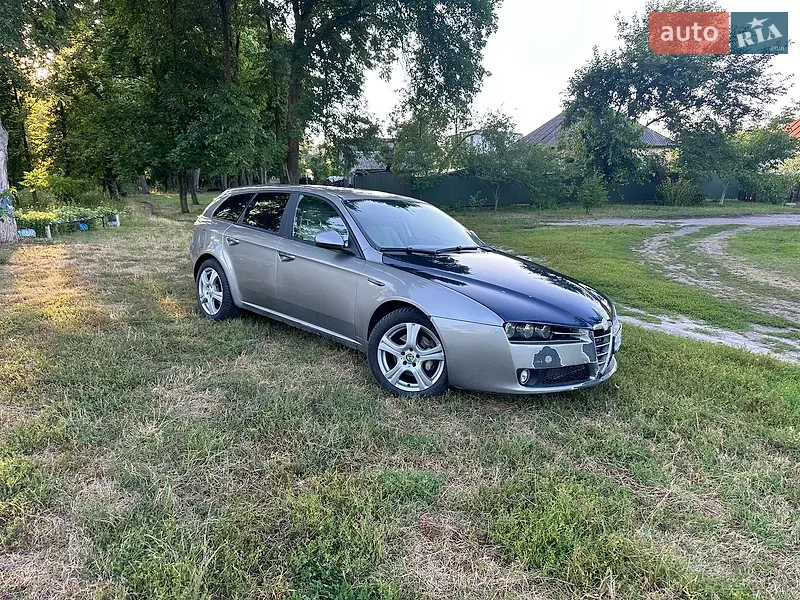 Alfa Romeo 159