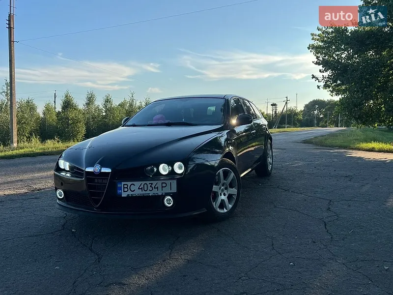 Alfa Romeo 159