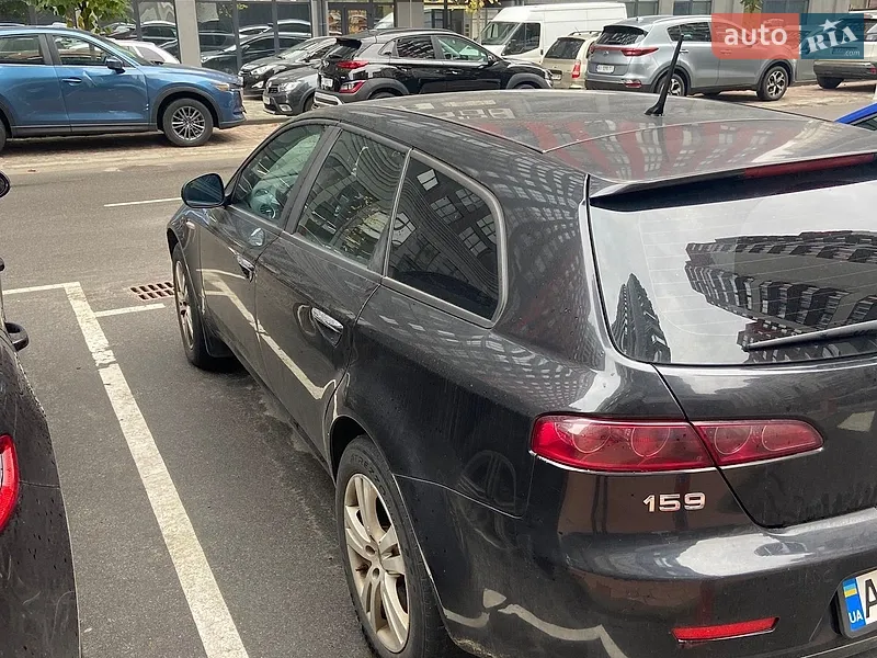 Alfa Romeo 159
