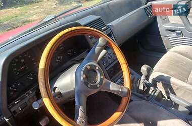 Седан Alfa Romeo 164 1993 в 