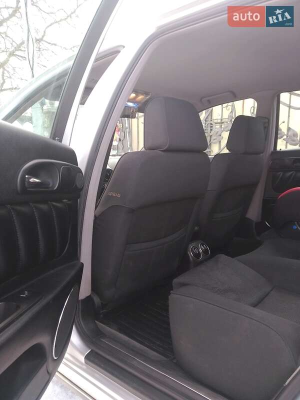 Седан Alfa Romeo 166 1999 в Черновцах