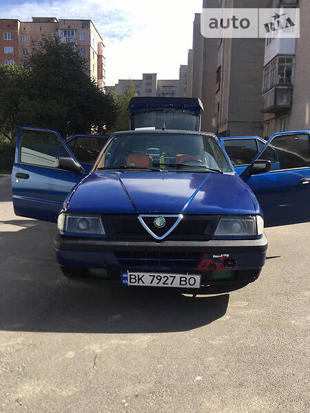 Хэтчбек Alfa Romeo 33 1991 в Луцке