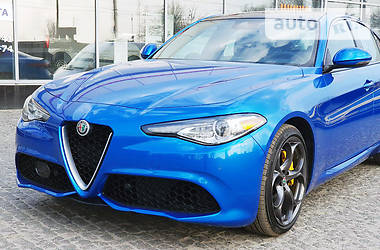 Седан Alfa Romeo Giulia 2018 в Днепре