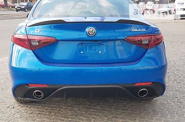 Седан Alfa Romeo Giulia 2018 в Днепре