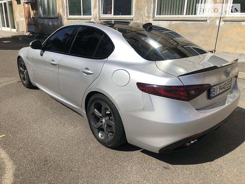Седан Alfa Romeo Giulia 2017 в Києві