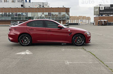 Седан Alfa Romeo Giulia 2017 в Киеве