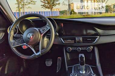 Седан Alfa Romeo Giulia 2016 в Киеве