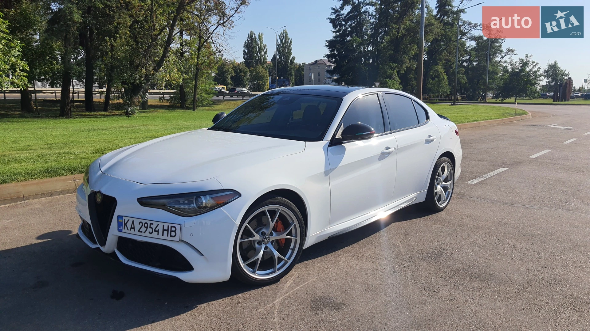 2017 Alfa Romeo Giulia - мініатюра 16