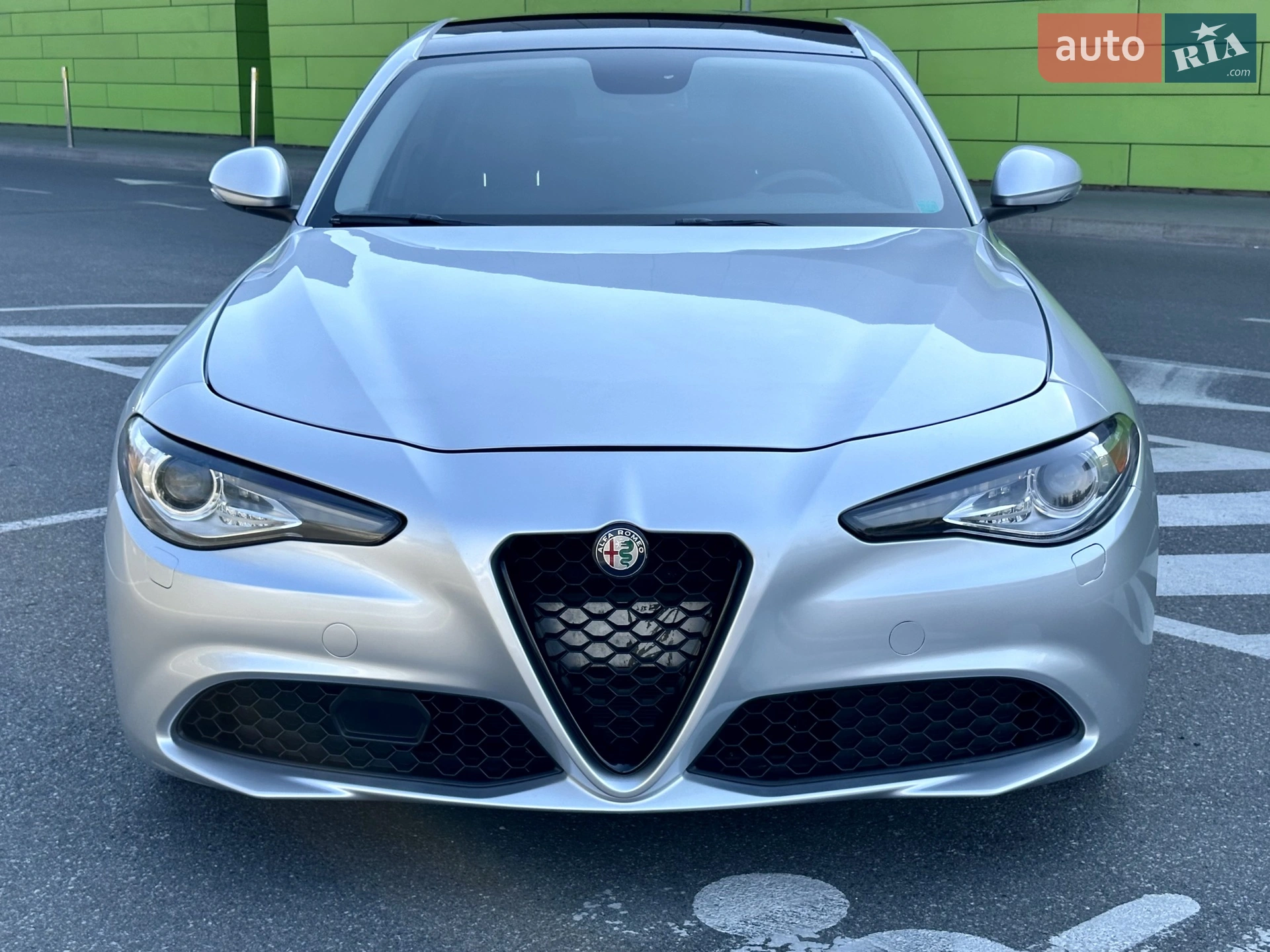 2017 Alfa Romeo Giulia - мініатюра 9