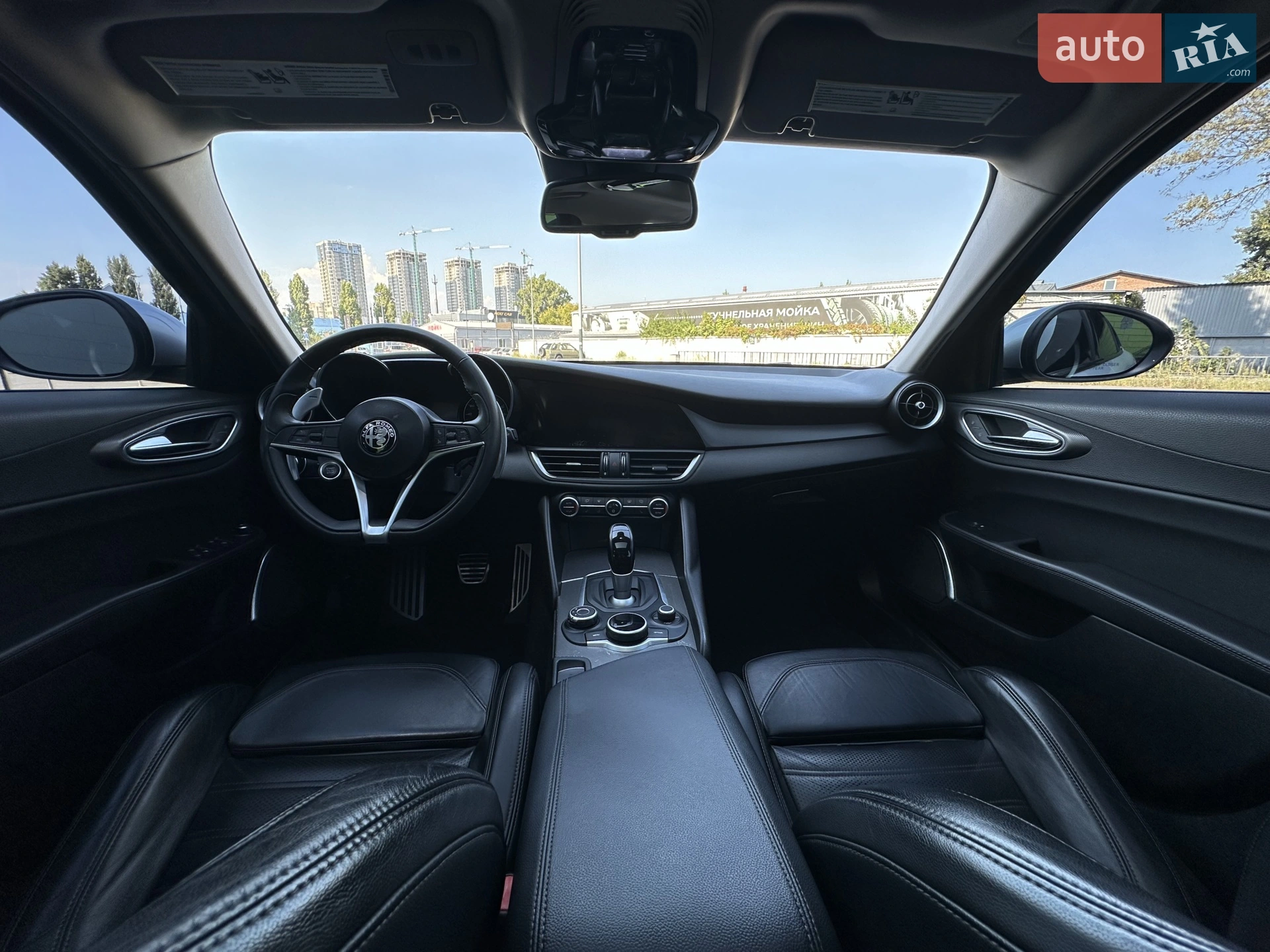 2017 Alfa Romeo Giulia - мініатюра 27