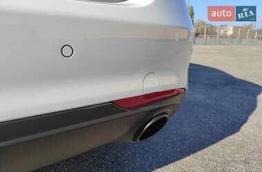 Седан Alfa Romeo Giulia 2022 в 