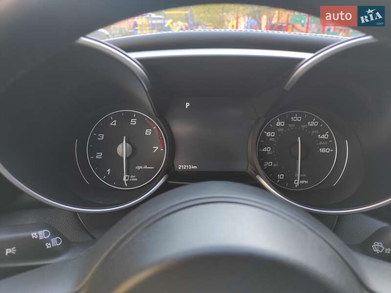 Седан Alfa Romeo Giulia 2022 в Кропивницком