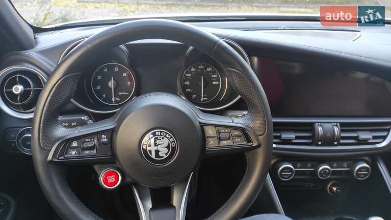 Седан Alfa Romeo Giulia 2022 в Кропивницком