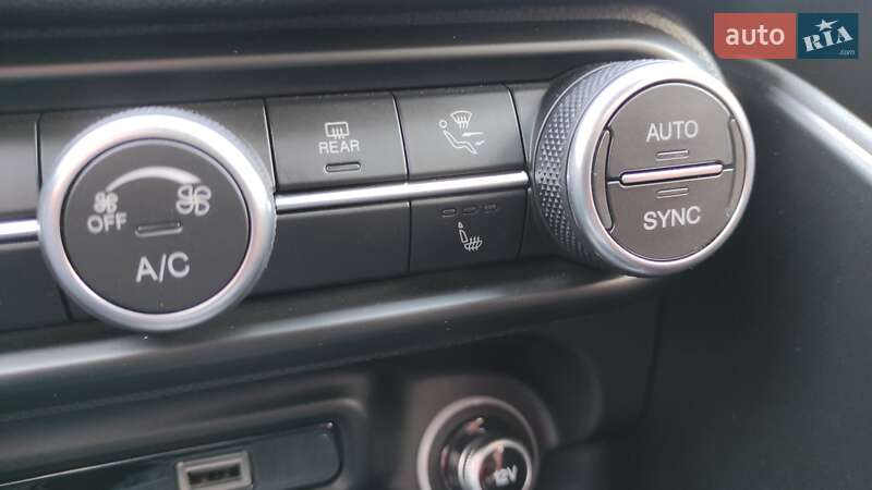 Седан Alfa Romeo Giulia 2022 в Кропивницком