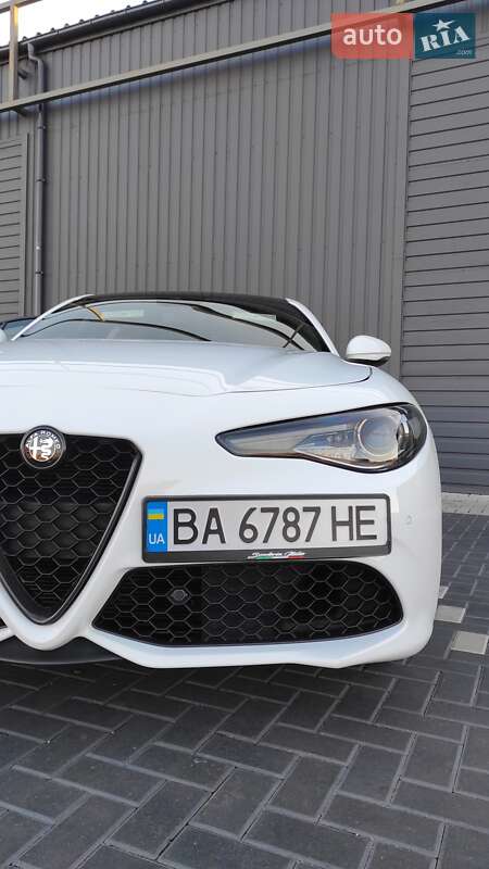 Седан Alfa Romeo Giulia 2022 в Кропивницком