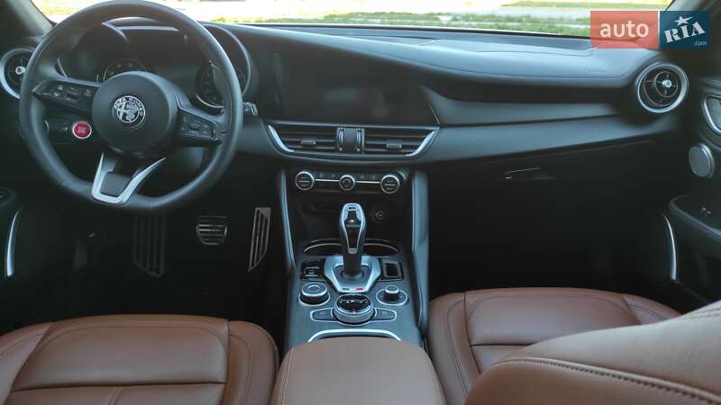 Седан Alfa Romeo Giulia 2022 в Кропивницком
