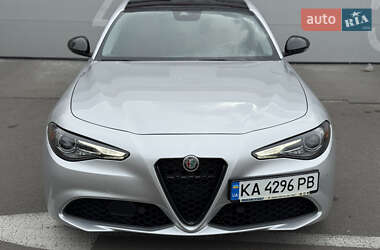 Седан Alfa Romeo Giulia 2018 в 