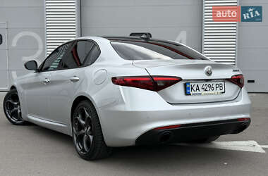 Седан Alfa Romeo Giulia 2018 в 