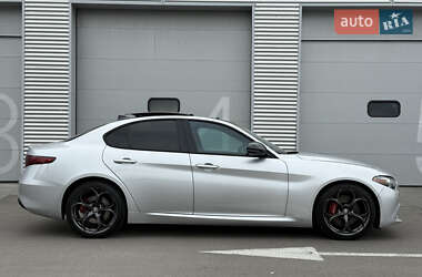 Седан Alfa Romeo Giulia 2018 в 