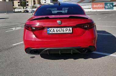 Седан Alfa Romeo Giulia 2021 в 