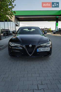 Седан Alfa Romeo Giulia 2016 в Львове