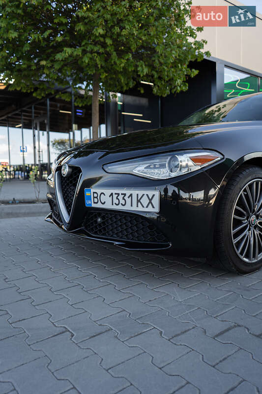 Седан Alfa Romeo Giulia 2016 в Львові