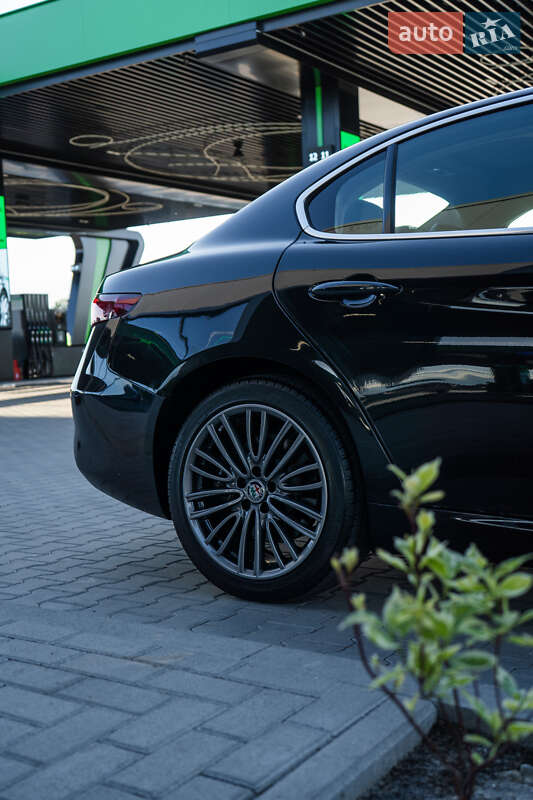 Седан Alfa Romeo Giulia 2016 в Львові