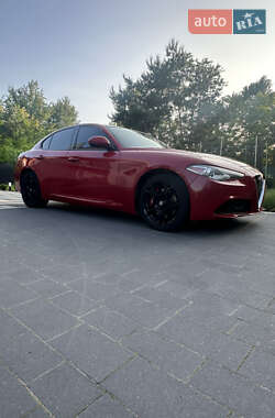 Седан Alfa Romeo Giulia 2018 в 