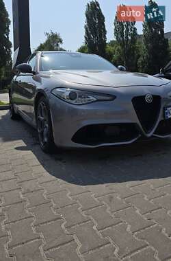 Седан Alfa Romeo Giulia 2018 в Києві