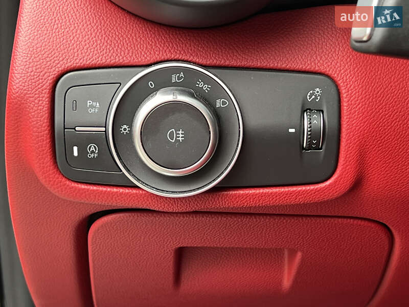 Седан Alfa Romeo Giulia 2018 в Києві
