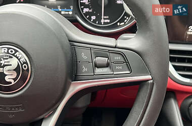 Седан Alfa Romeo Giulia 2018 в 