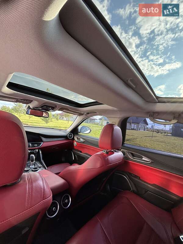 Седан Alfa Romeo Giulia 2017 в Коростене