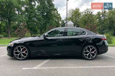 Седан Alfa Romeo Giulia 2018 в 