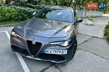 Седан Alfa Romeo Giulia 2016 в Киеве