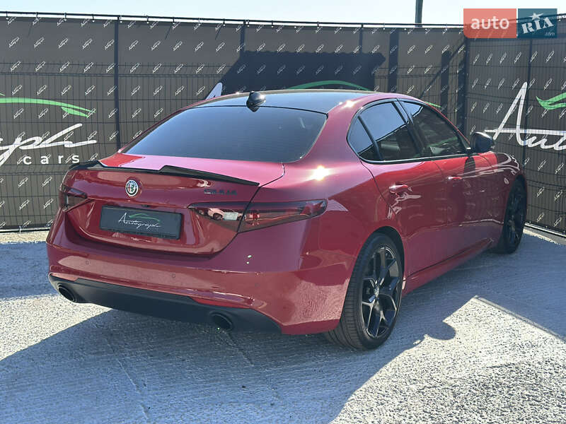 Седан Alfa Romeo Giulia 2020 в Киеве