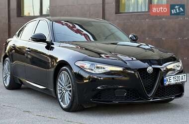 Седан Alfa Romeo Giulia 2017 в Днепре