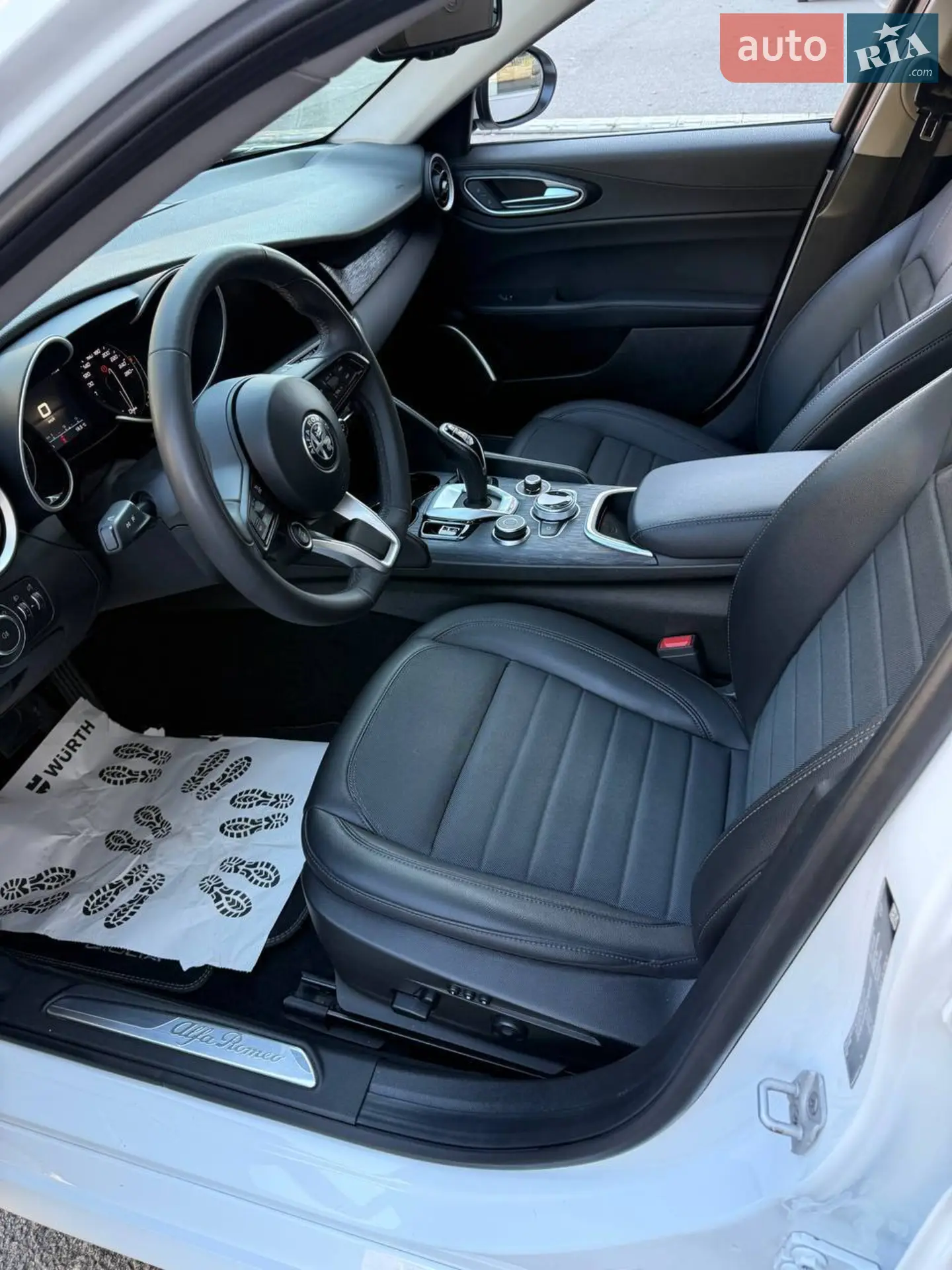 2021 Alfa Romeo Giulia - мініатюра 13