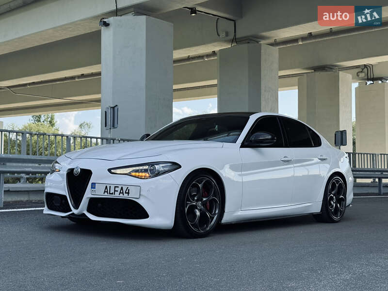 Седан Alfa Romeo Giulia 2019 в Чернигове