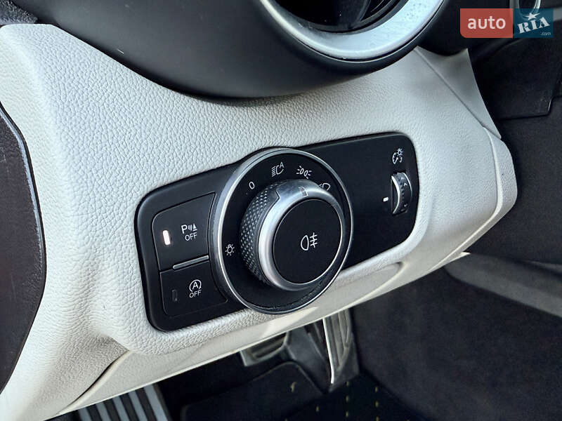 Седан Alfa Romeo Giulia 2019 в Киеве