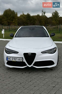 Седан Alfa Romeo Giulia 2020 в 