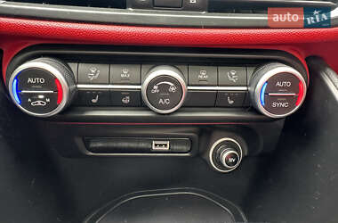 Седан Alfa Romeo Giulia 2020 в 