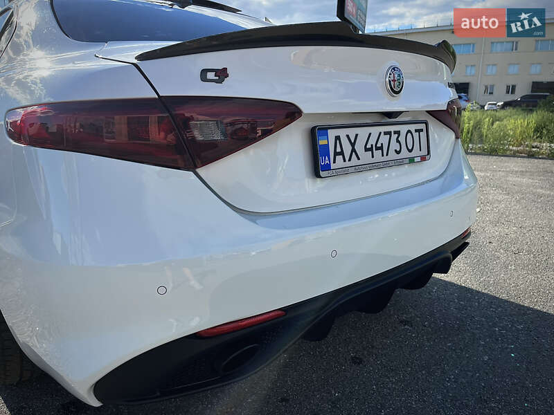 Седан Alfa Romeo Giulia 2019 в Киеве